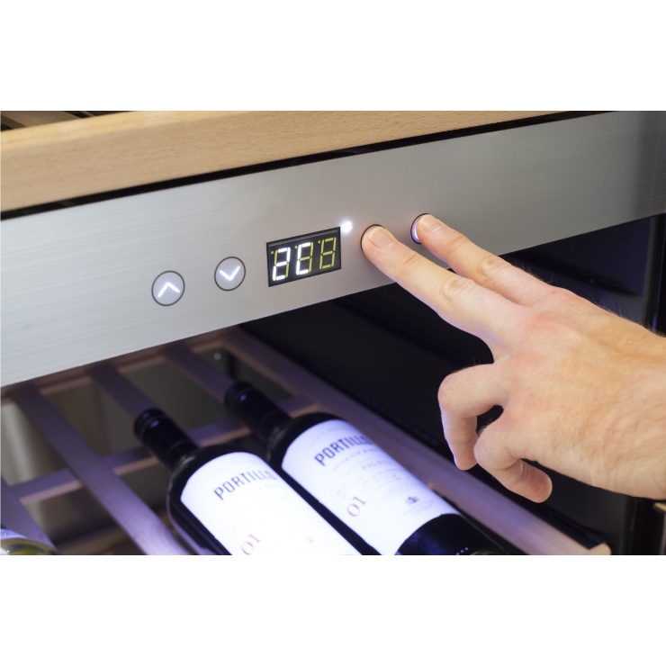 Винный шкаф CASO WineChef Pro 126 4