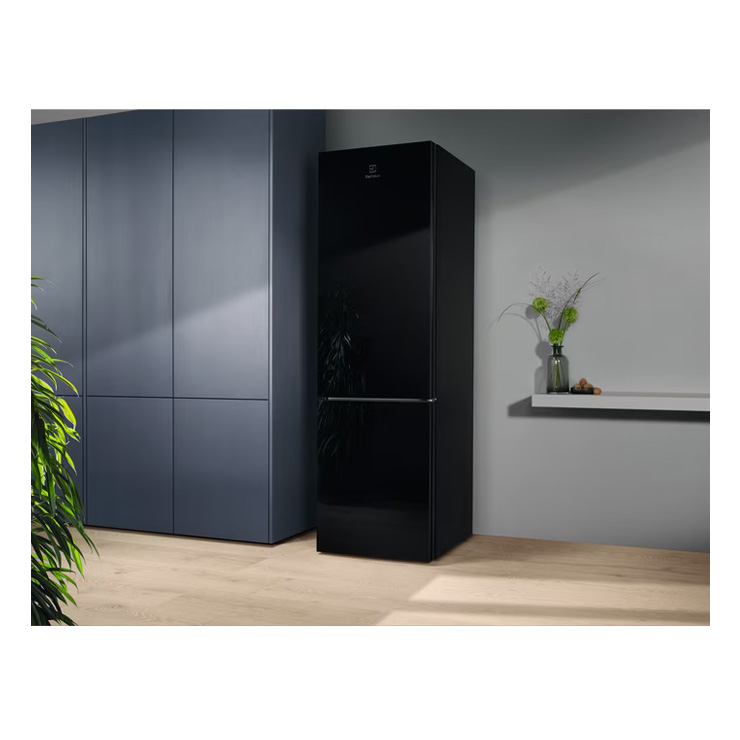 Холодильник Electrolux LNT7ME36K2 9