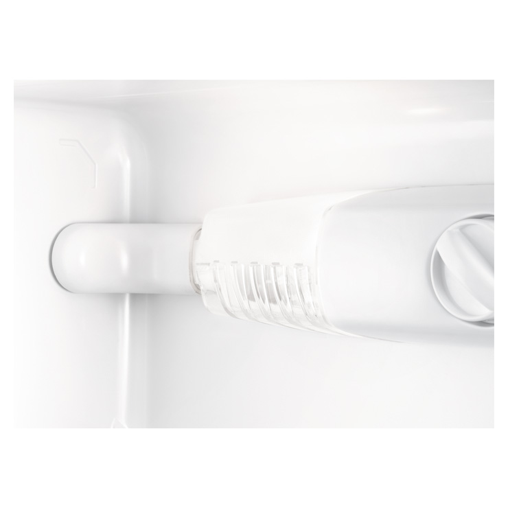Холодильник Electrolux ENN93111AW 3
