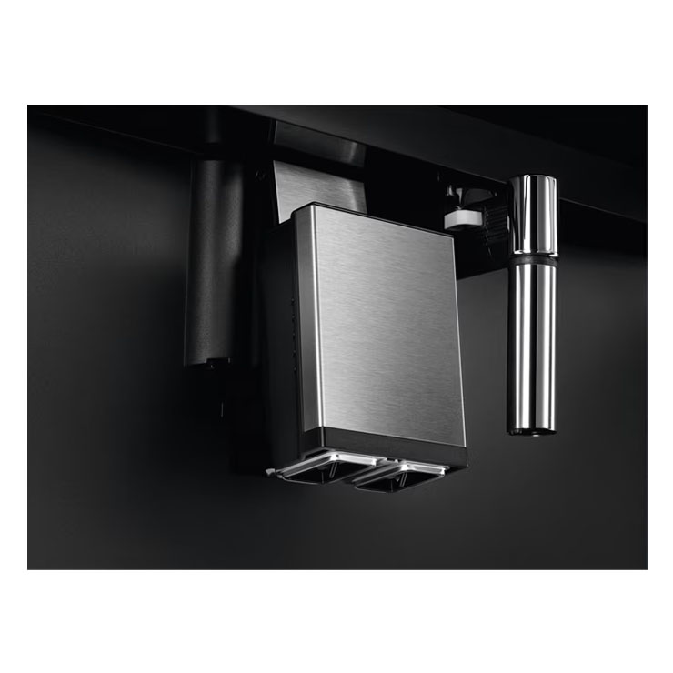 Встраиваемая кофемашина Electrolux KBC85T 4