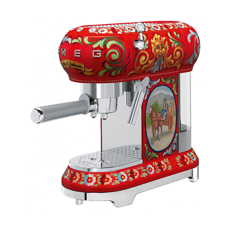 Кофеварка рожковая Smeg ECF01DGEU