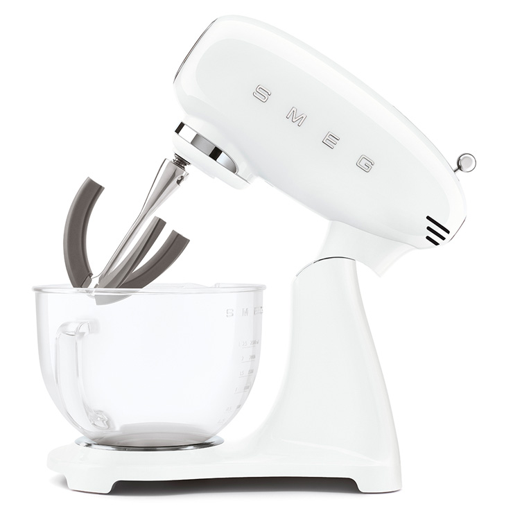 Миксер планетарный Smeg SMF13WHEU 3