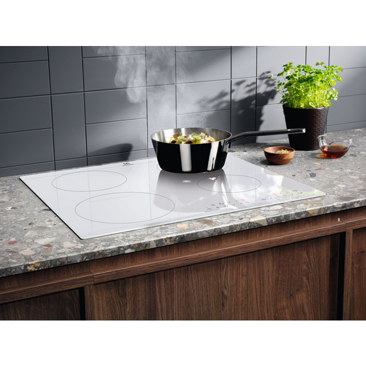 Индукционная панель Electrolux LIR60430BW 2