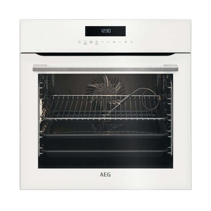 Электрический духовой шкаф AEG BCR742350W
