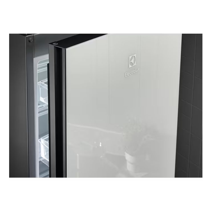 Холодильник Electrolux LNT7ME36G2 2