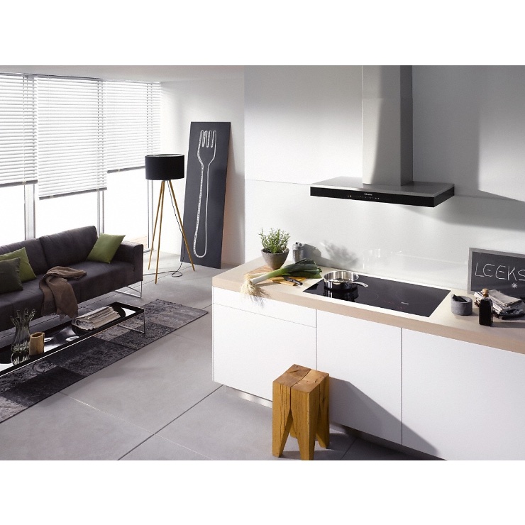 Вытяжка Miele DA 6698 W сталь CleanSteel 3