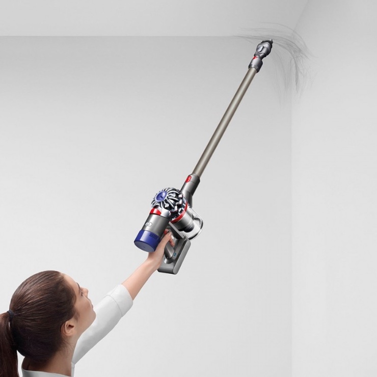 Пылесос вертикальный портативный Dyson V8 Animal + 4