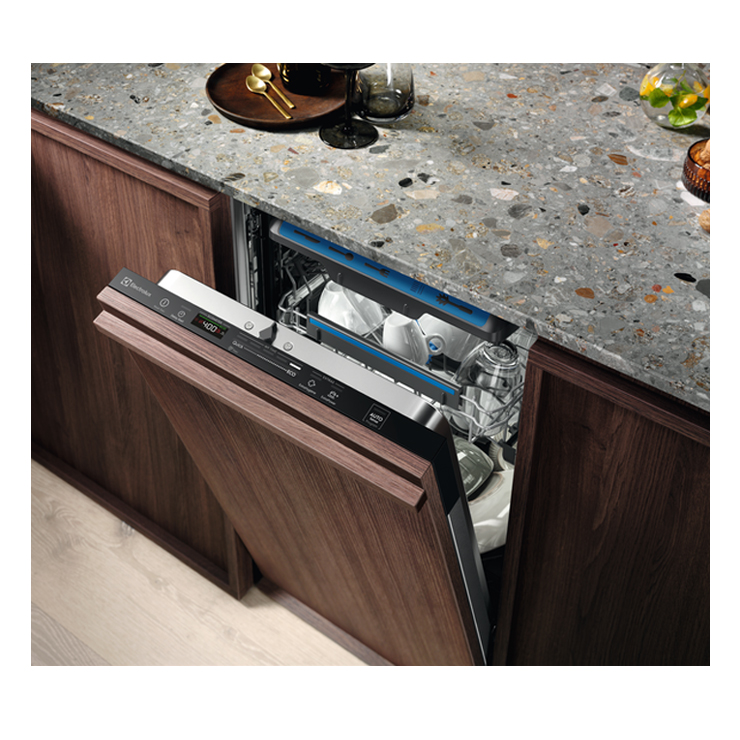Встраиваемая посудомоечная машина Electrolux EMM43202L 2