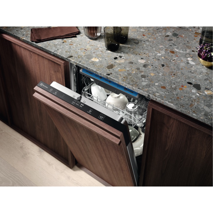 Встраиваемая посудомоечная машина Electrolux EEM923100L 5
