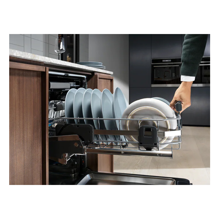 Встраиваемая посудомоечная машина Electrolux KECB8300L 2