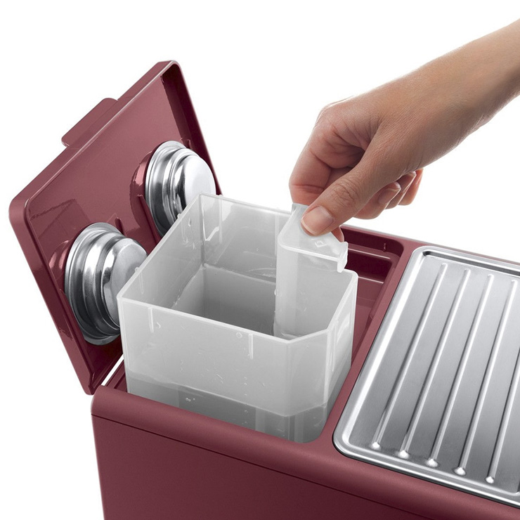 Кофеварка рожковая DeLonghi ECP 33.21.R 3