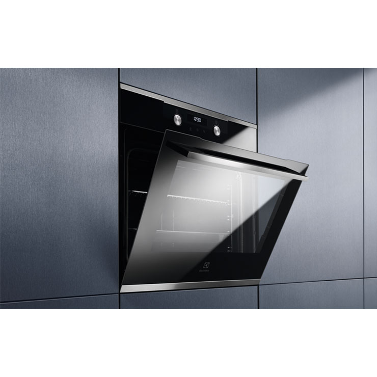 Электрический духовой шкаф Electrolux OKE6P71X 2
