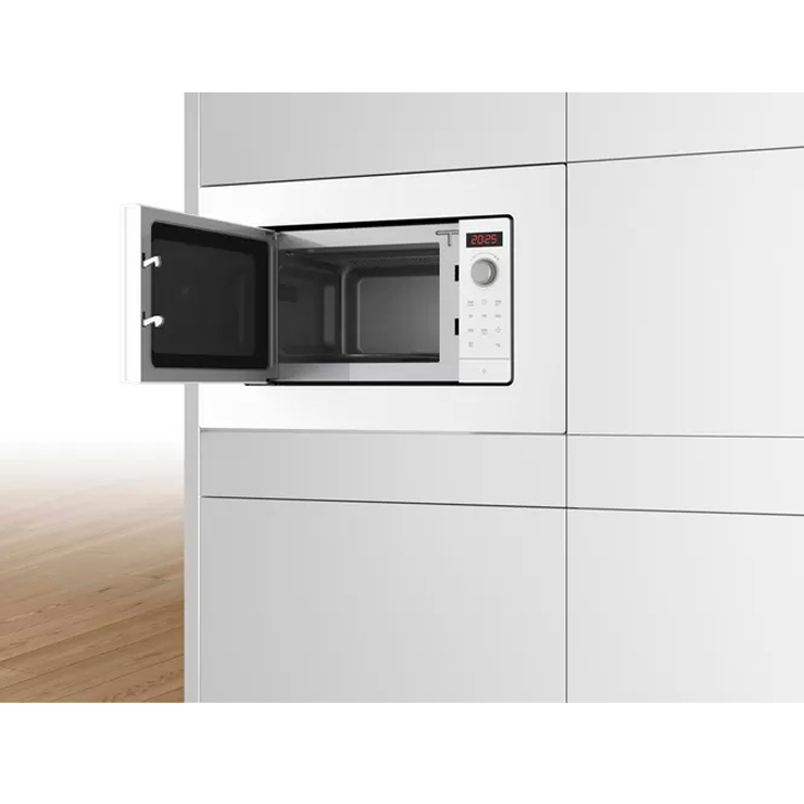 Микроволновая печь встраиваемая Bosch BFL623MW3 3