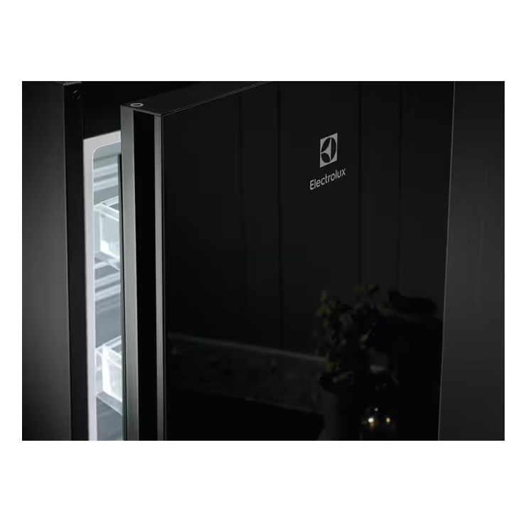 Холодильник Electrolux LNT7ME36K2 7