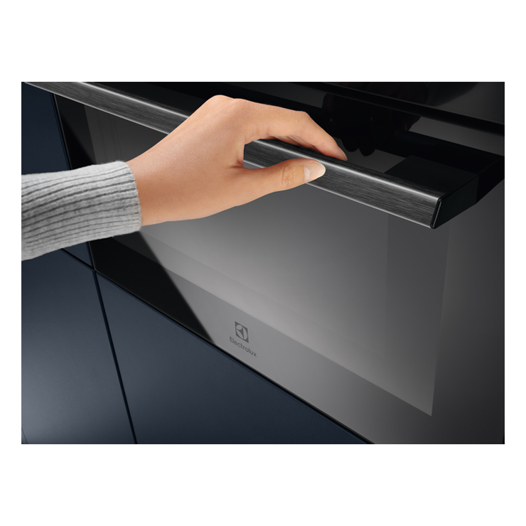 Микроволновая печь встраиваемая Electrolux EVM8E08Z 6