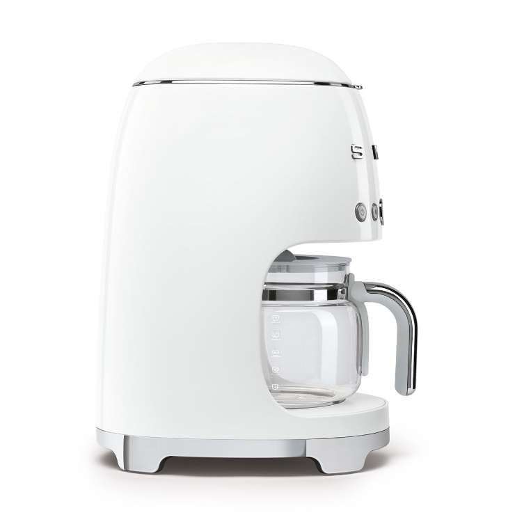 Кофеварка капельная Smeg DCF02WHEU 4